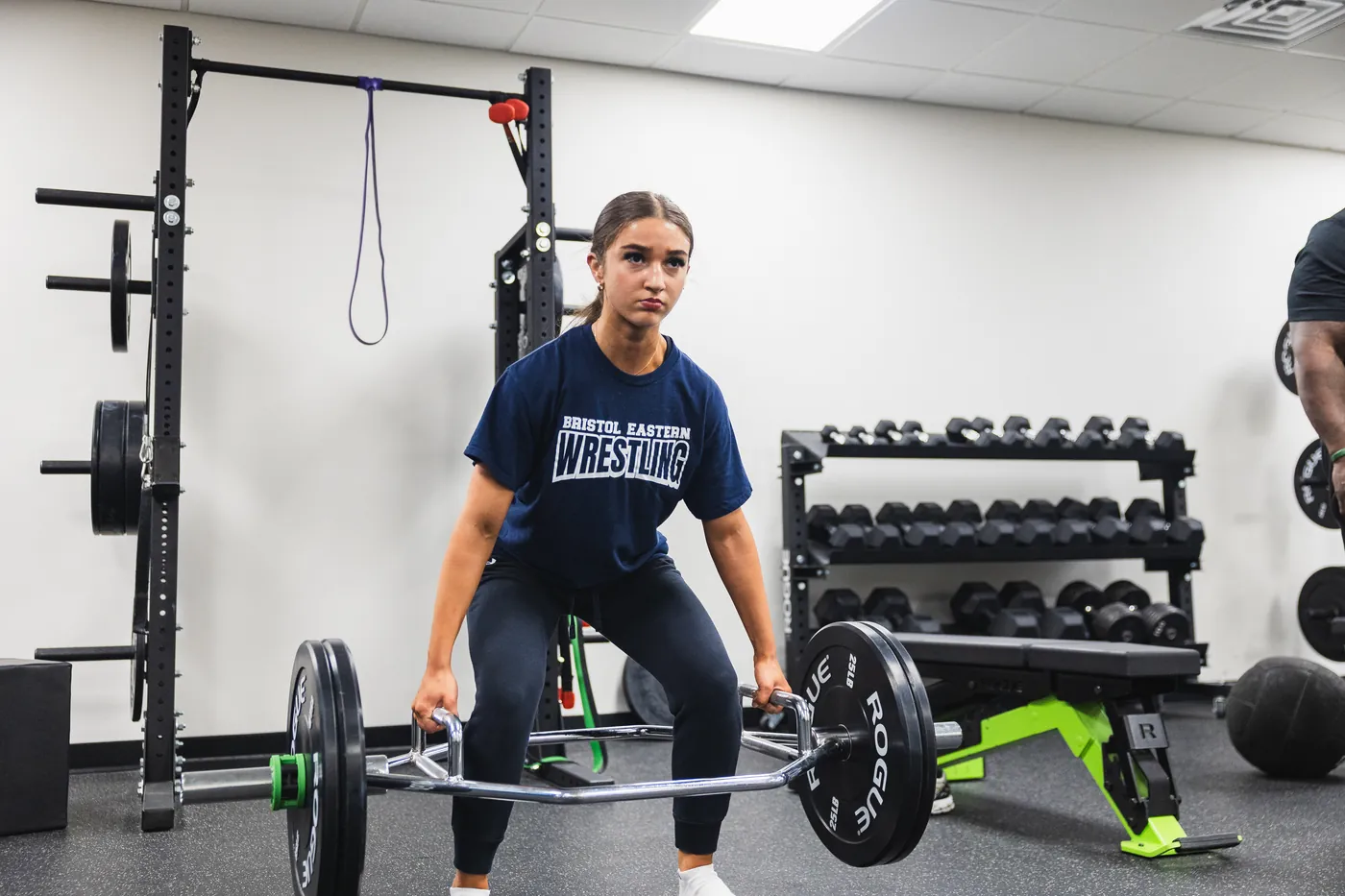 High school wrestler performing a trap bar deadlift at Thomas Fitness & Performance